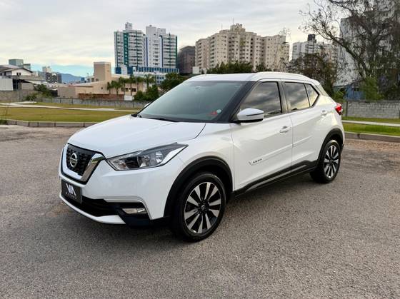 NISSAN KICKS 1.6 16V FLEXSTART SV 4P XTRONIC NISSAN KICKS 1.6 16V FLEXSTART SV 4P XTRONIC